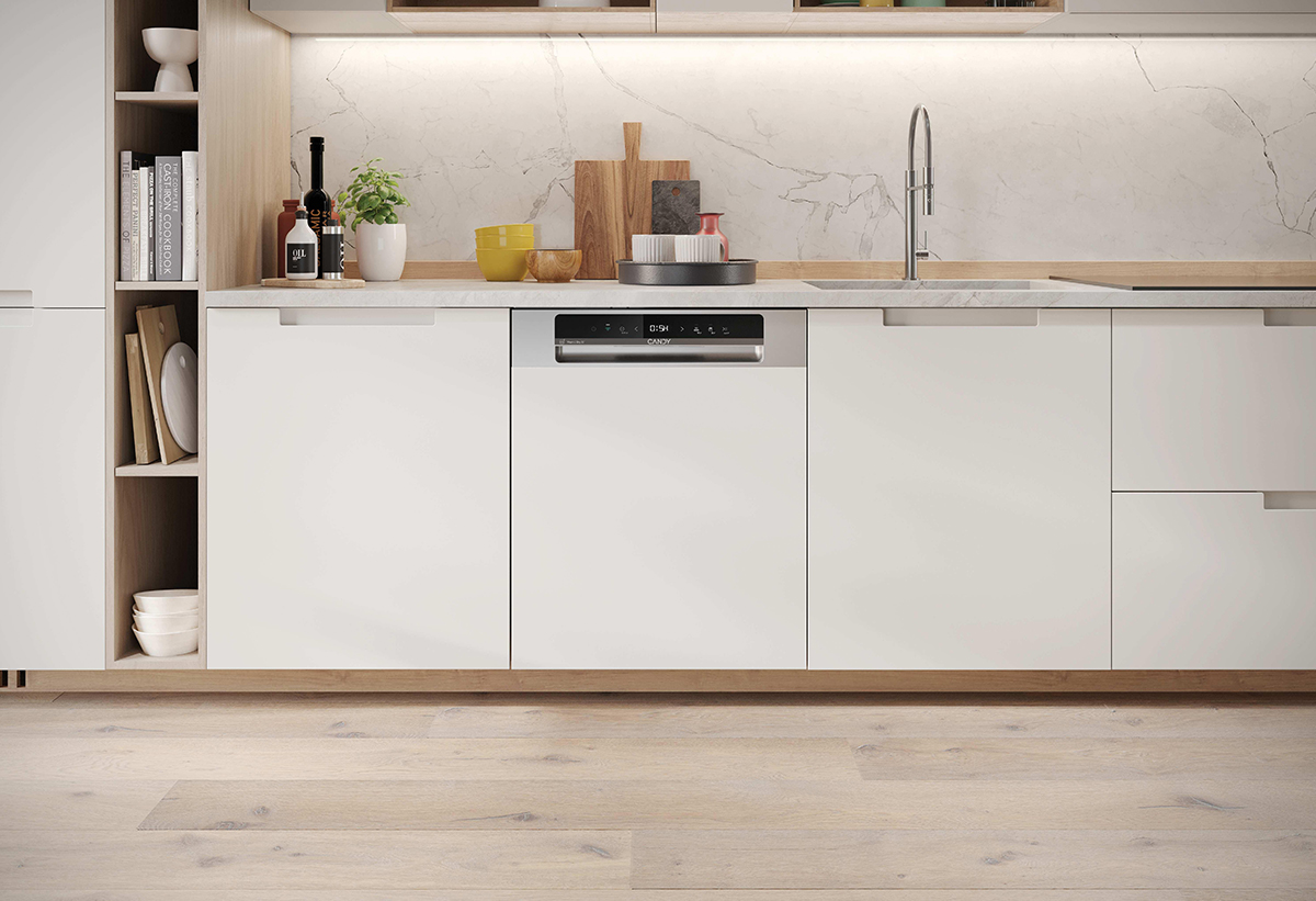 Απεικονίζεται το πλυντήριο εγκατεστημένο σε κουζίνα.